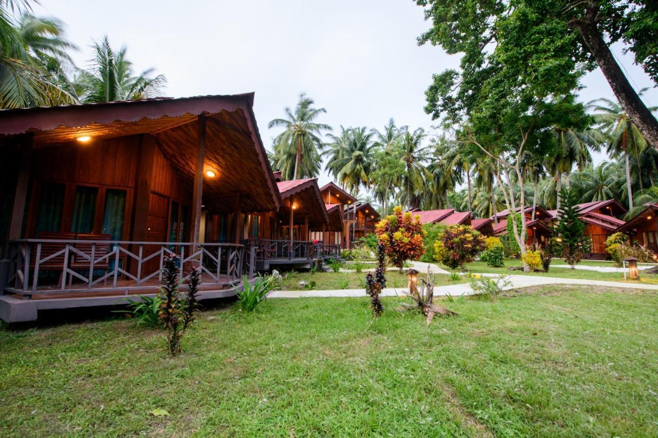 Silver Sand Beach Resort Neil Lakshmanpur Buitenkant foto